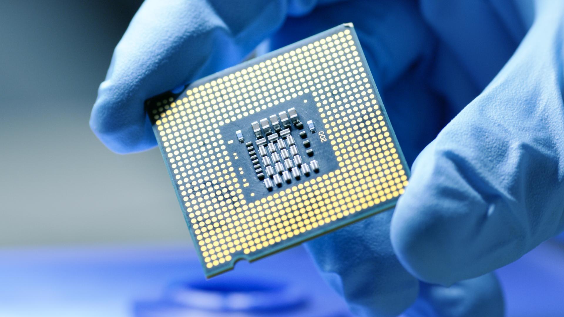 Mikrochip-Lagerung von Elektronikbauteile in Stickstoffumgebung