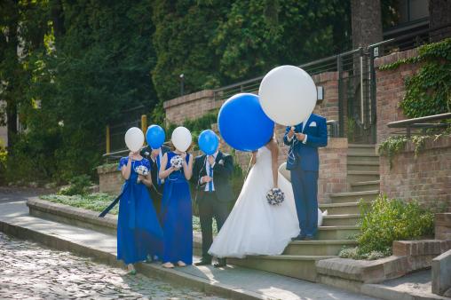 Hochzeitsfoto mit Heliumballons