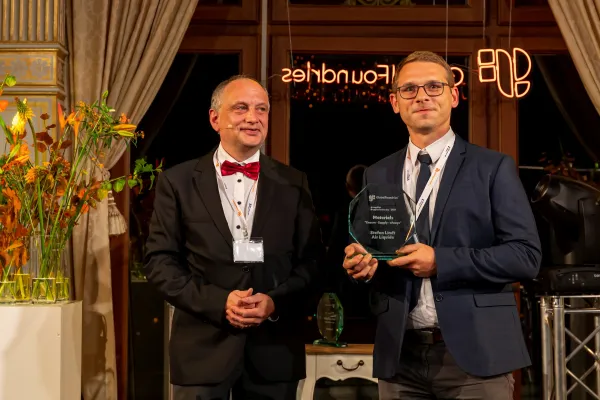 Air Liquide Electronics Supplier Award