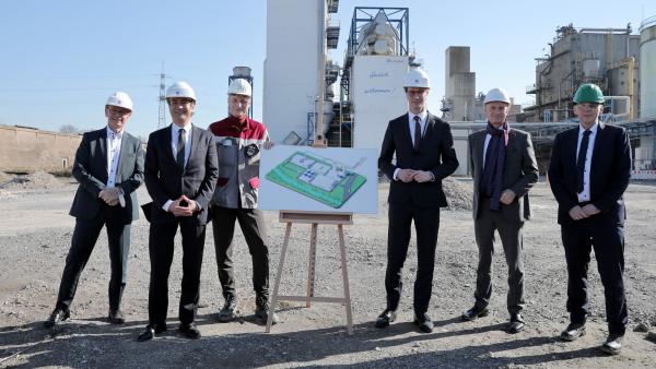 Ministerpräsident Wüst auf Innovationstour in Oberhausen: die besondere Rolle von Wasserstoff