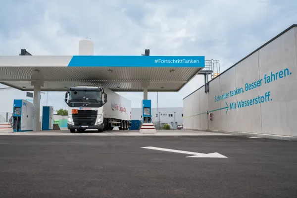 Wasserstoff-Tankstelle am Höherweg