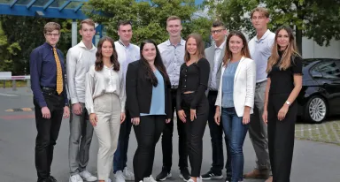 9 junge Menschen haben sich dazu entschieden, bei Air Liquide in Deutschland eine Ausbildung zu beginnen. 